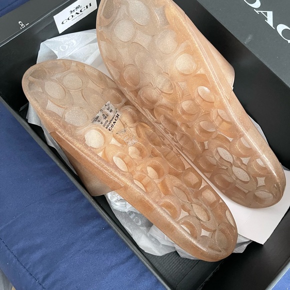 Coach Sandals - Picture 4 of 6